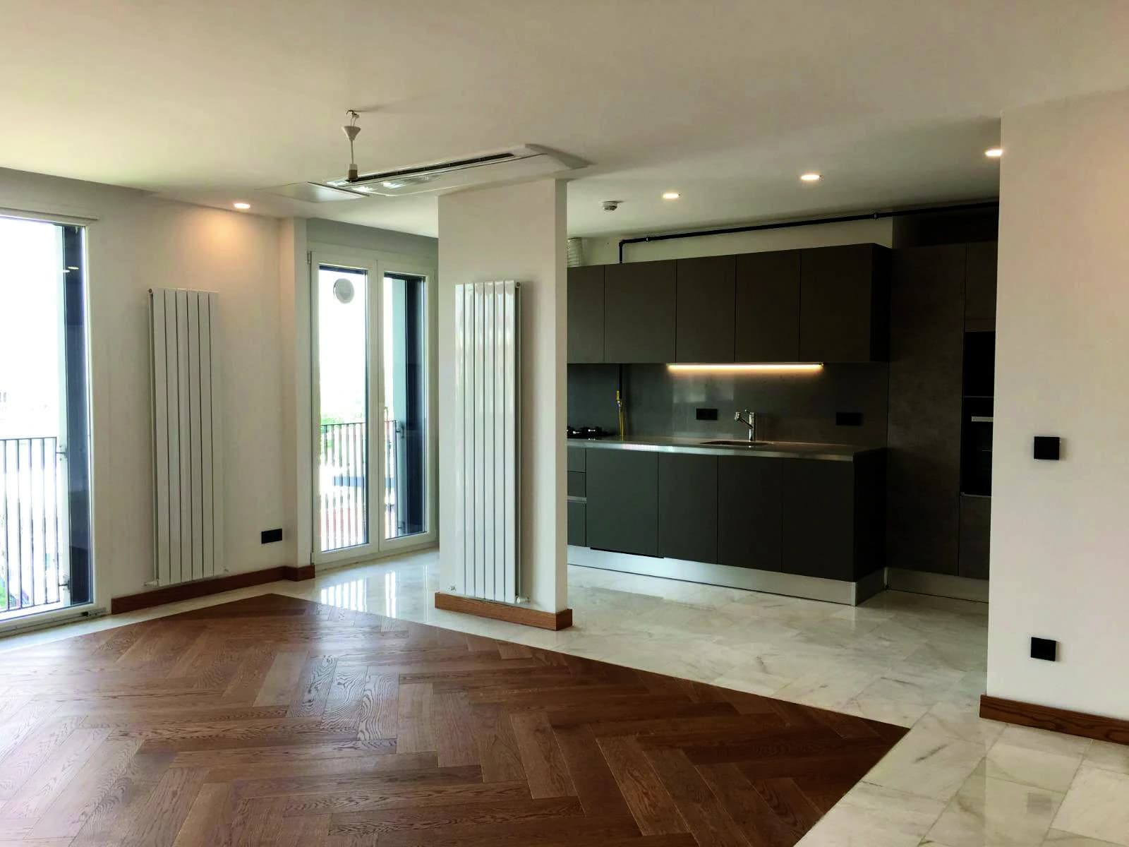 Proje Kuvars salon ve mutfak fotoğrafı
